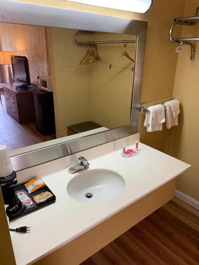 Amerivu Inn-Gilbertsville Esterno foto
